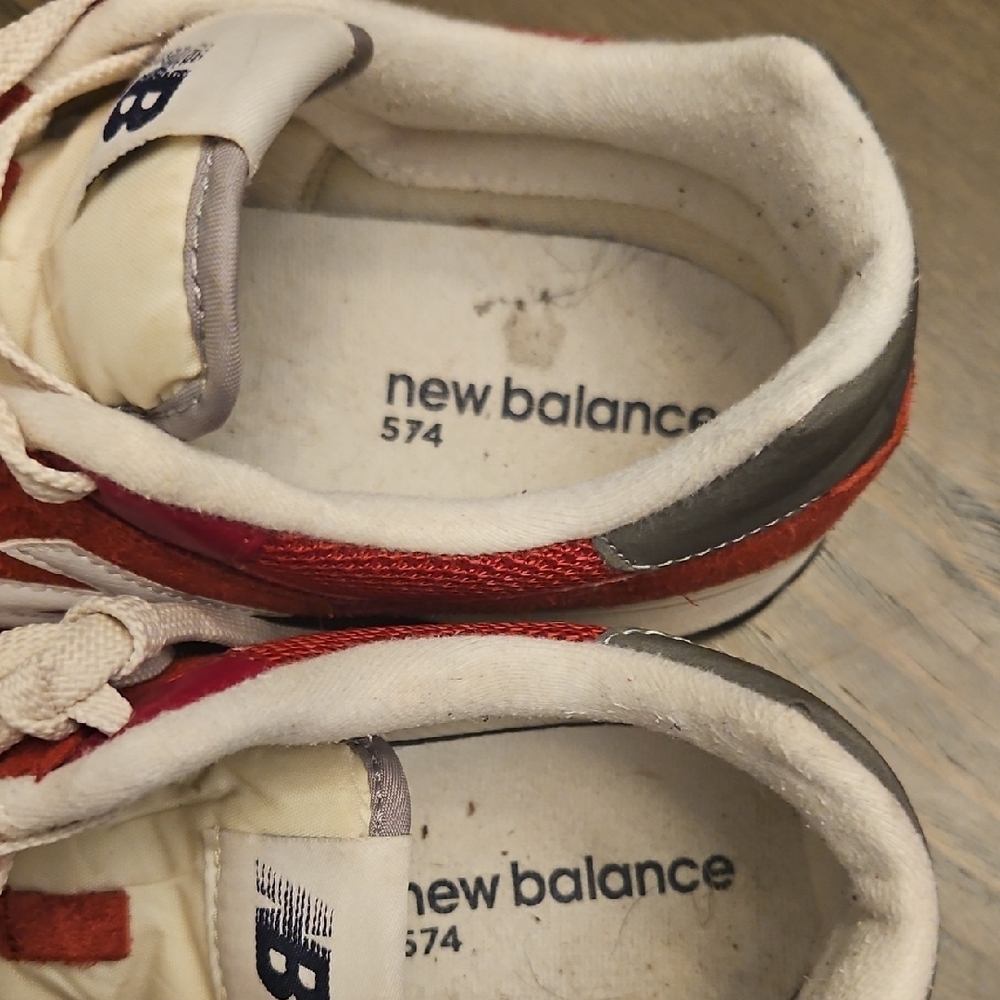 New Balance 574 Red and White Sneakers - Picture 6 of 7